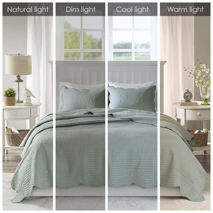 3 Piece Reversible Scalloped Edge Quilt Set Doba