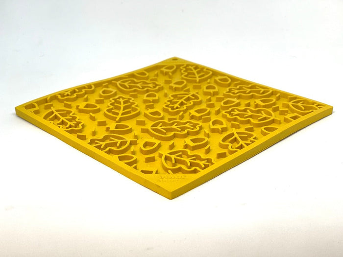 Autumn Leaf Yellow Lick Mat