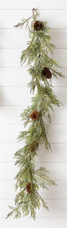 Cedar + Pinecone Garland