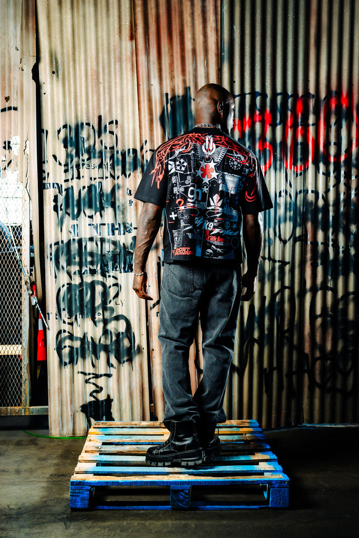 Collapse [ A3 ] Tee
