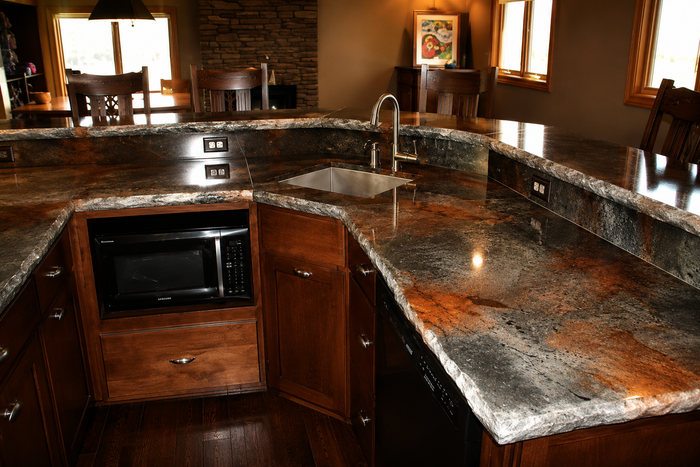 Concrete Edge Form Liner - 1.5" Chiseled Rock PNL Liners