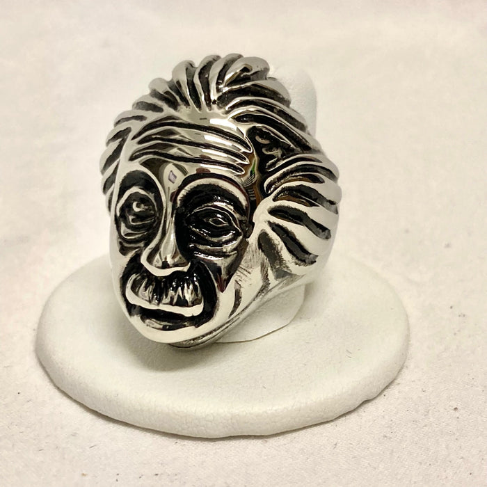 Einstein Ring