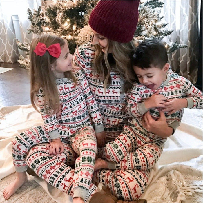 Family Matching Elks With Snowflakes Design Pajama