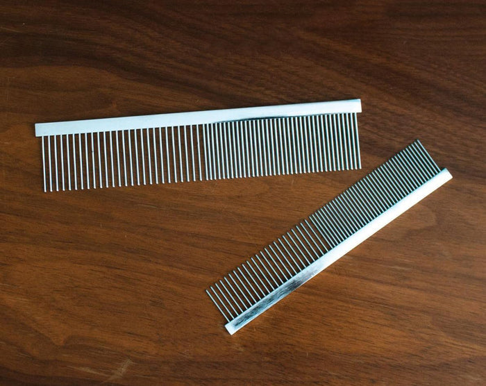 Flat-Back Fine-and-Coarse Pet Comb