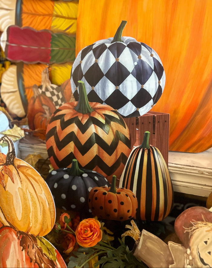 Harlequin Stacked Pumpkin Topiary Metal Stake