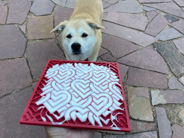 Love Heart Pattern Lick Mat