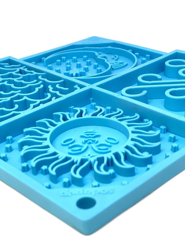 Sky Four Panel Lick Mat