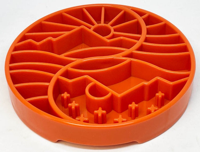 Sun-and-Moon Tray for a Divided Meal