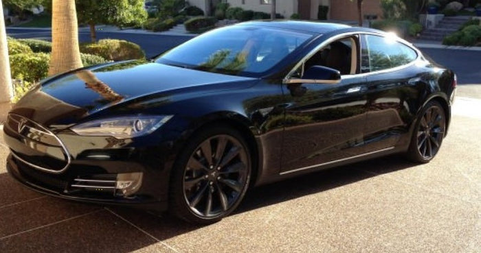 Tesla PBSB Sierra Black Basecoat With Reducer Quart (Basecoat Only)