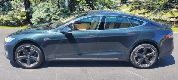 Tesla PMSG Sequoia Green Basecoat With Reducer Quart (Basecoat Only)