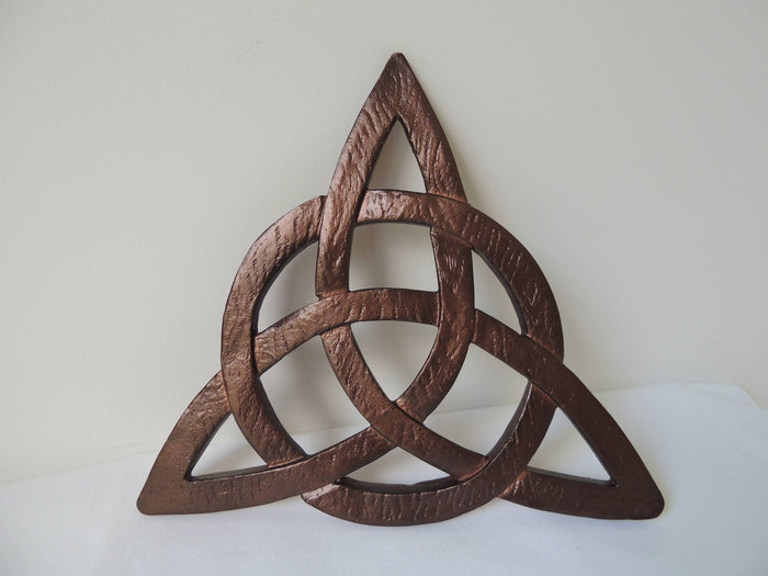 Trinity Knot Wall Hanging