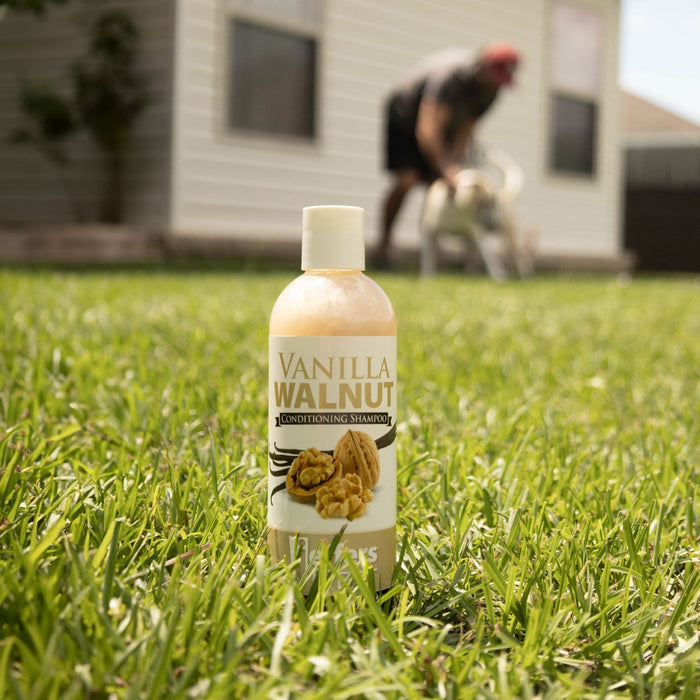 Vanilla Walnut Conditioning Pet Shampoo